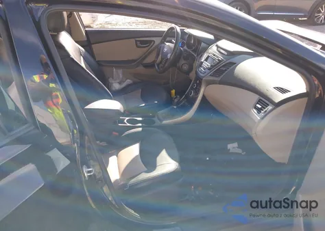 2015 Hyundai Elantra Se z USA, uszkodzony, nr VIN 5NPDH4AE6FH651625